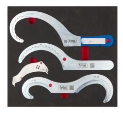 Cyclus Foam Nr.25, including casette-gear hook, size L, red