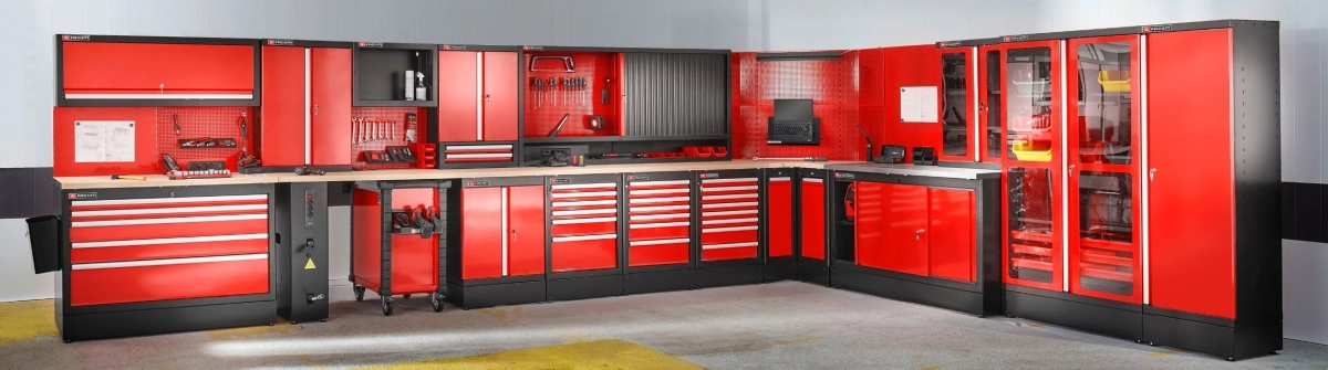 De ideale werkplaats... met goed gereedschap voor iedere klus op de juiste plek binnen handbereik!